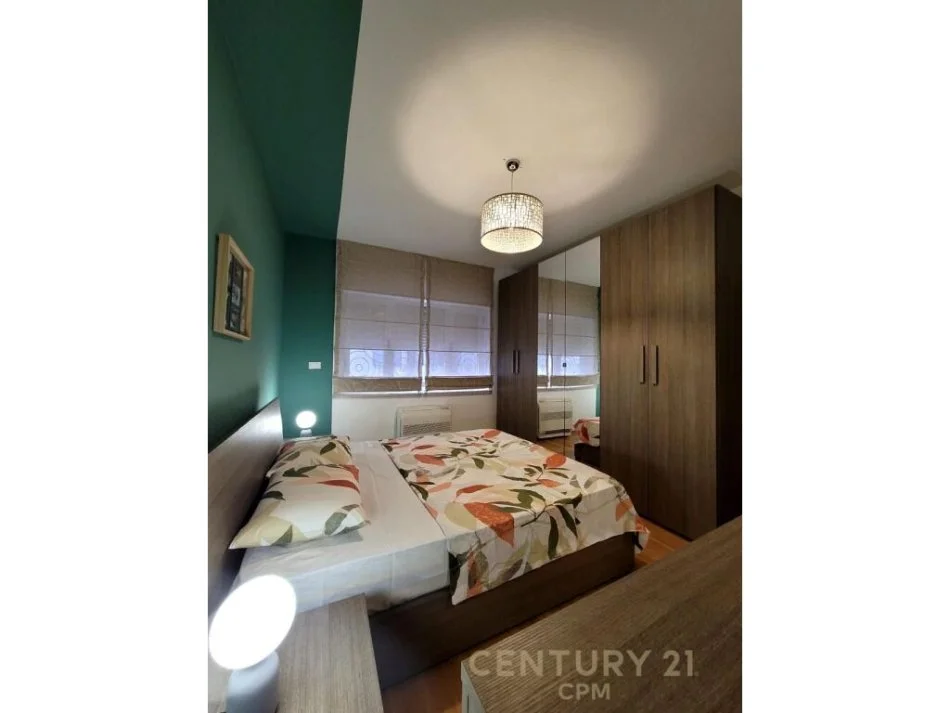 Tirane, jepet me qera apartament 2+1 Kati 6, 108 m² 1.500 € (Bllok)