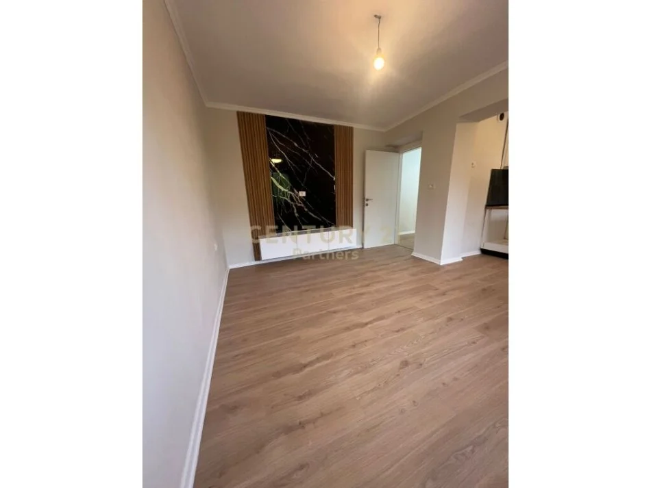 Tirane, shitet apartament 1+1 Kati 3, 56 m² 87.000 € 
