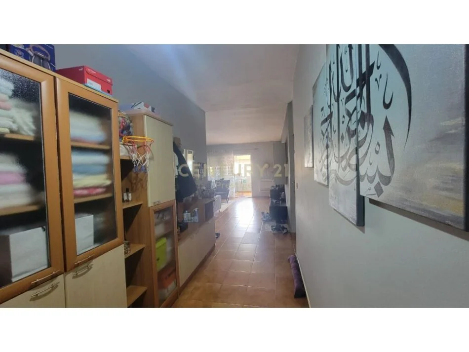 Tirane, shitet 2+1+Ballkon Kati 7, 124 m² 235.001 € 