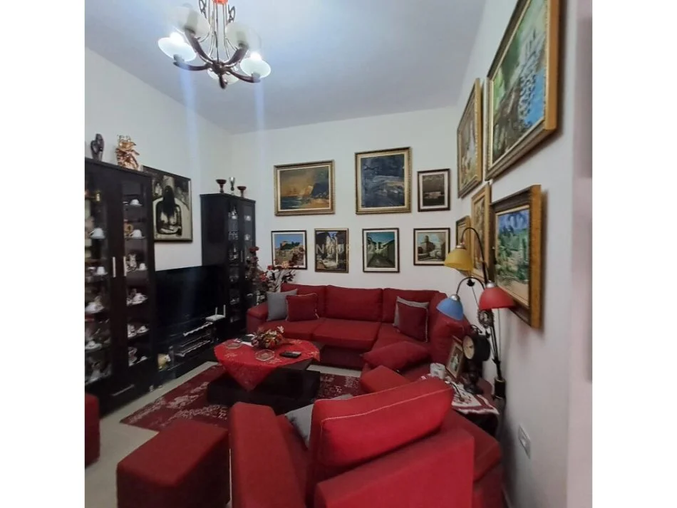 Tirane, shitet apartament 2+1 , 92 m² 120.000 € (Fresk)