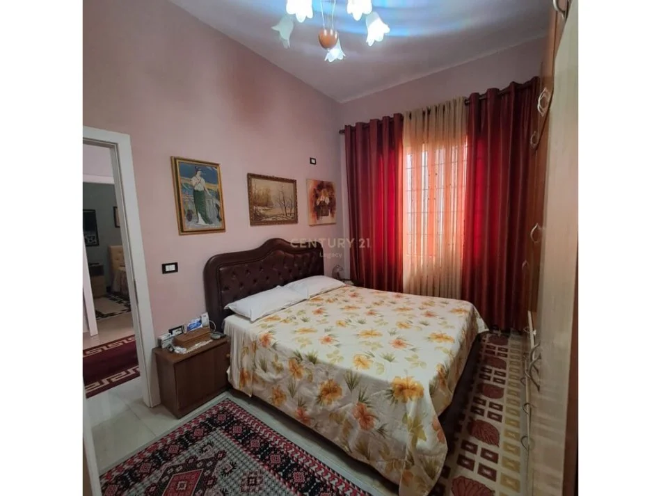 Tirane, shitet apartament 2+1 Kati 0, 92 m² 120.000 € (Rruga Dajtit)