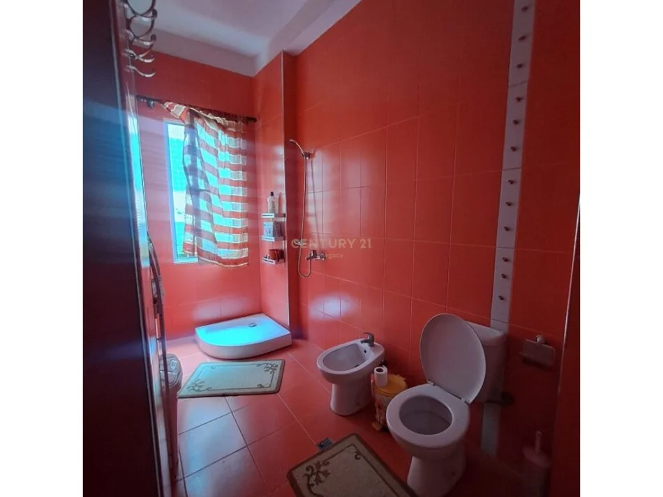 Tirane, shitet apartament 2+1 Kati 0, 92 m² 120.000 € (Rruga Dajtit)