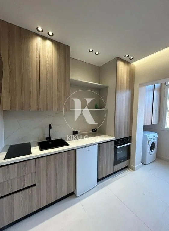 Tirane, jepet me qera garsonier Kati 2, 36 m² 350 € (Rruga Siri Kodra)