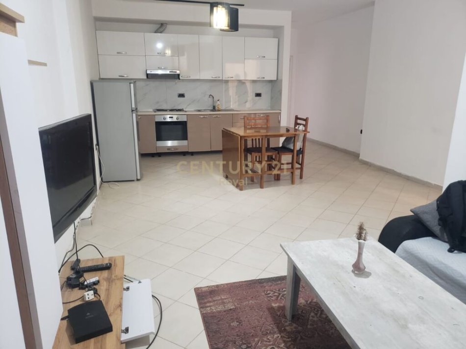 Tirane, shitet apartament 1+1 Kati 1, 71 m² 76.000 € (Fresk)