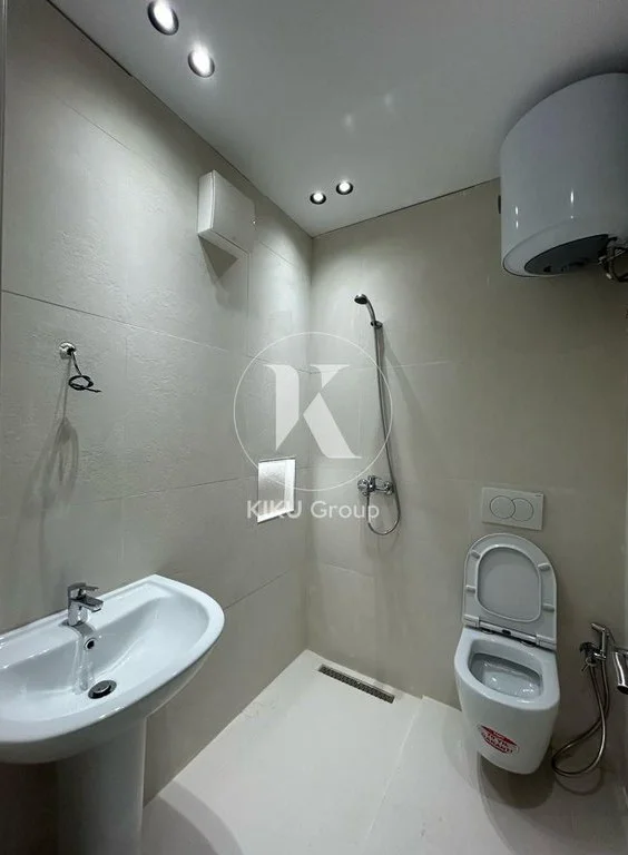 Tirane, jepet me qera garsonier Kati 2, 36 m² 350 € (Rruga Siri Kodra)