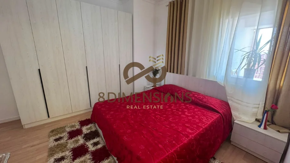 Shitet apartament 2+1 ne Fresk,prane super market Xhangolli D8142A-142