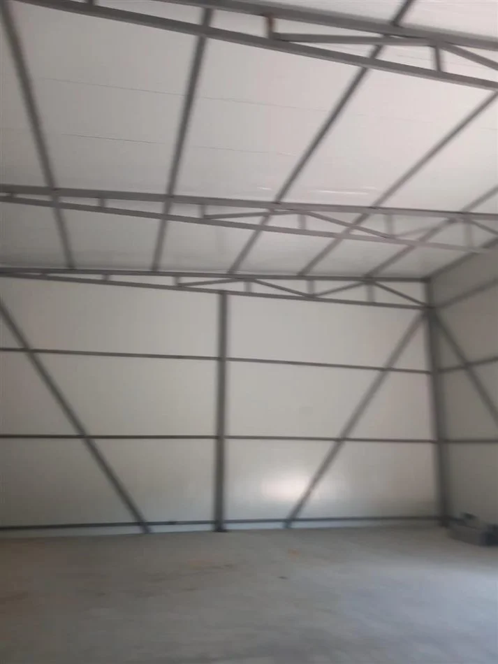 Tirane, jepet me qera magazine Kati 0, 150 m² 1.000 € (Autostrada Tirane Durres)