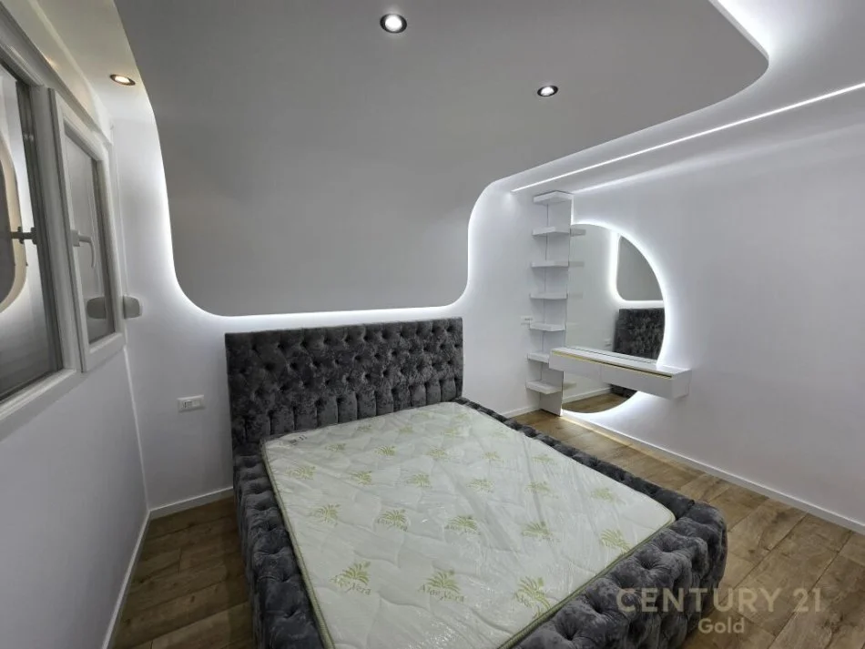 Tirane, jepet me qera apartament 1+1 Kati 1, 50 m² 700 € (21 Dhjetori)