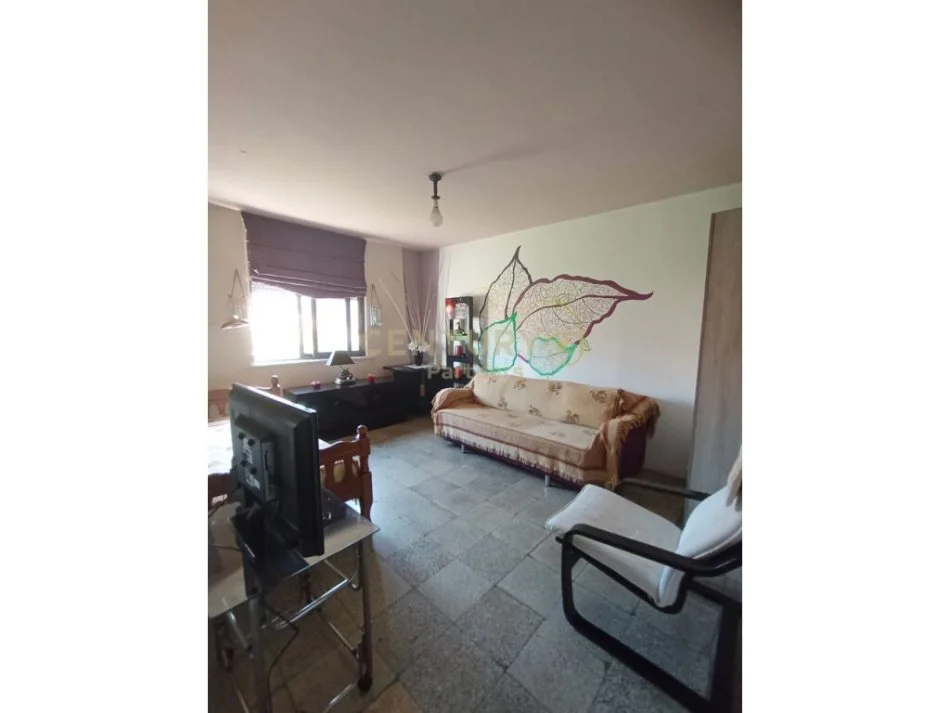 Tirane, jepet me qera apartament 2+1 Kati 4, 67 m² 450 € (Mine Peza)