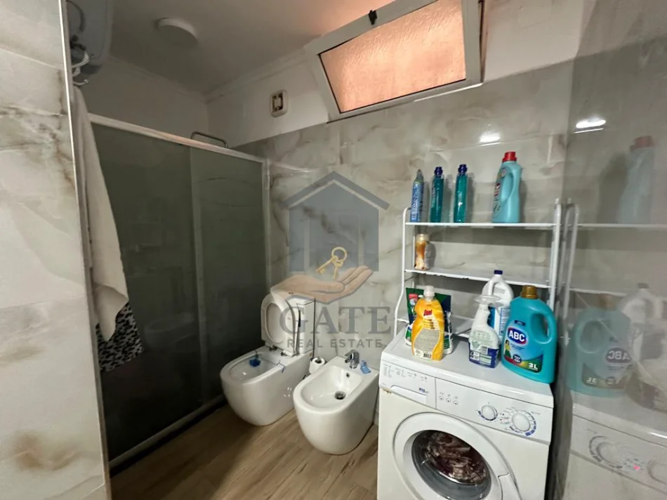 Durres, shitet apartament 2+1 Kati 1, 114 m² 114.000 € (Stadiumi)