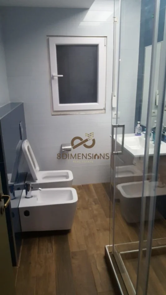 Jepet me qera Apartament 2+1 ne Liqenin e Thate (D8242A-225)