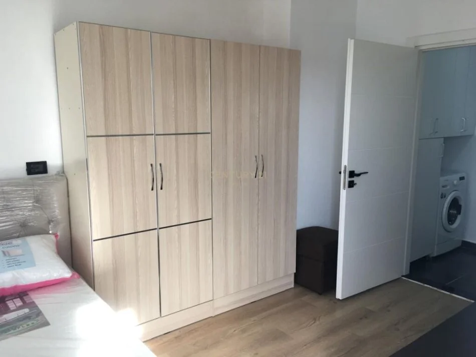 Tirane, jepet me qera apartament 2+1 Kati 3, 80 m² 450 € (rruga e Dibres ,Tirane)