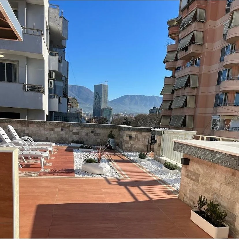 Tirane, shitet apartament duplex 2+1 Kati 7, 254 m² 490.000 € (Ish Ekspozita)