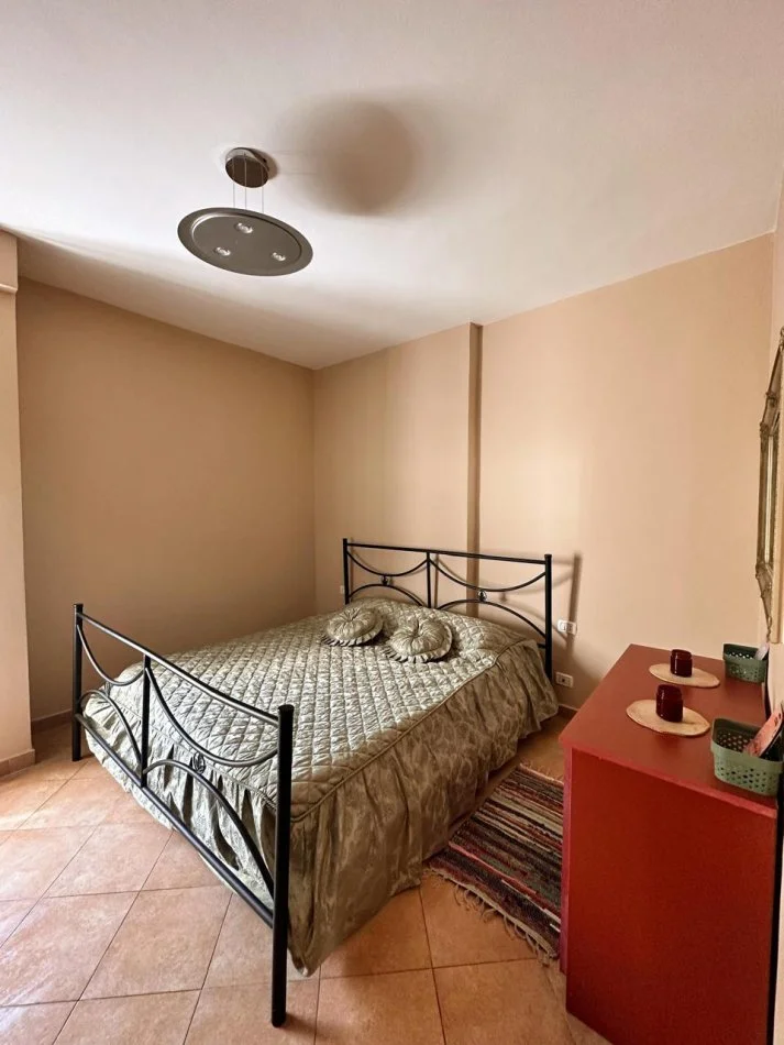 Durres, shitet apartament 1+1+Ballkon Kati 4, 60 m² 99.000 € (Porta e Detit)