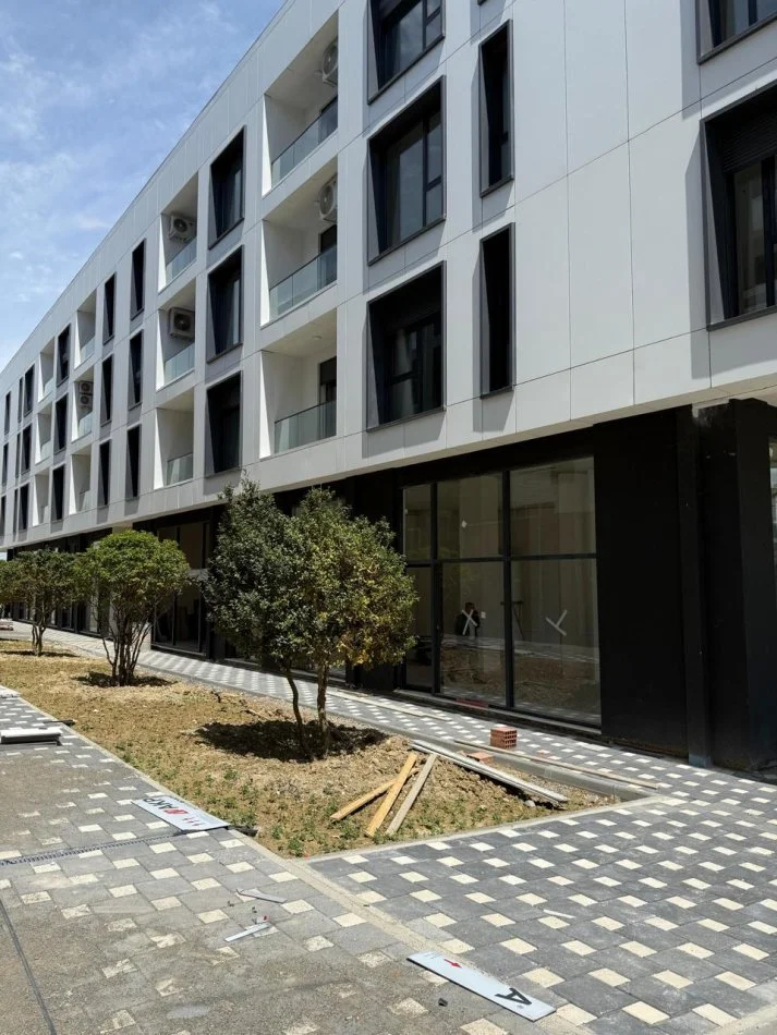 Tirane, shitet apartament 2+1 , 95 m² 218.000 € (liqeni thate)