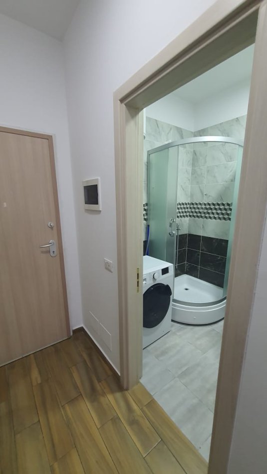 Tirane, jepet me qera apartament 1+1+Ballkon Kati 2, 59 m² 600 € (Komuna e Parisit)