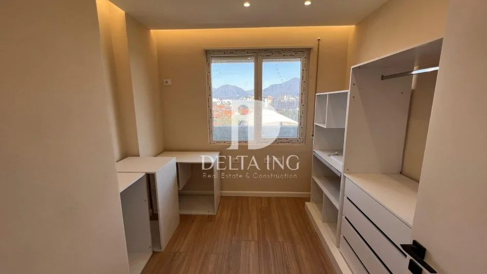 Tirane, shitet apartament 2+1 Kati 3, 90 m² bruto 165.000 € (Rruga Bedri Karapici, Tiranë)