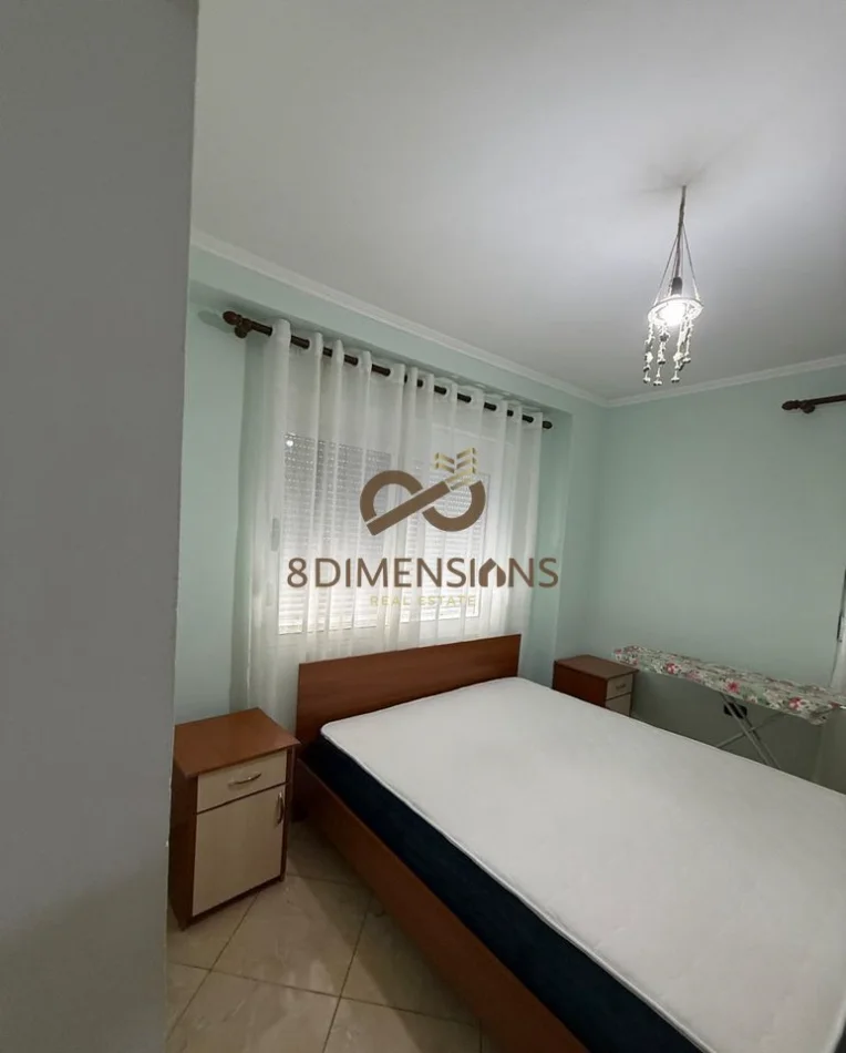 Tirane, jepet me qera apartament 2+1+Ballkon Kati 3, 67 m² 500 € (Tek Materniteti Ri - D8242A-228)