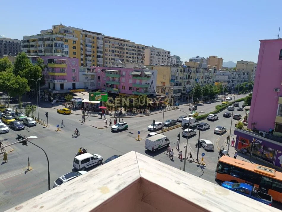 Tirane, jepet me qera apartament 1+1 Kati 5, 58 m² 500 € (21 DHJETORI)