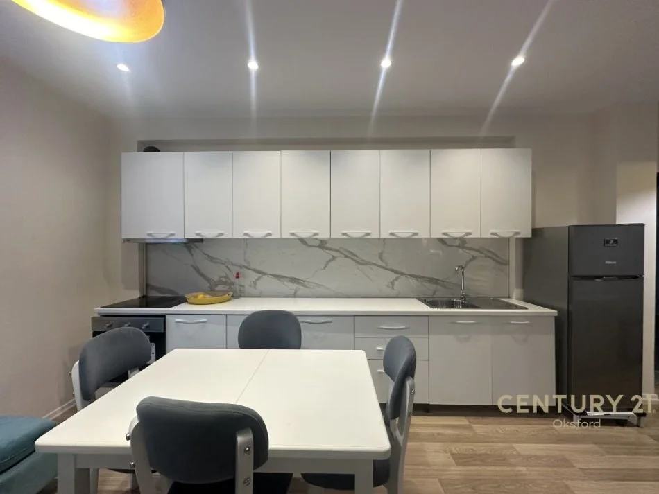 Tirane, shitet apartament 1+1 Kati 2, 62 m² 133.000 €