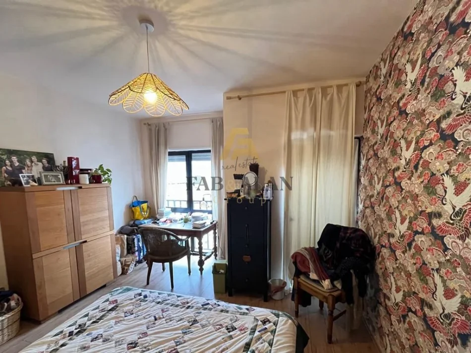 Tirane, shitet apartament 2+1+Ballkon Kati 8, 91 m² 215.000 € (Selvia)