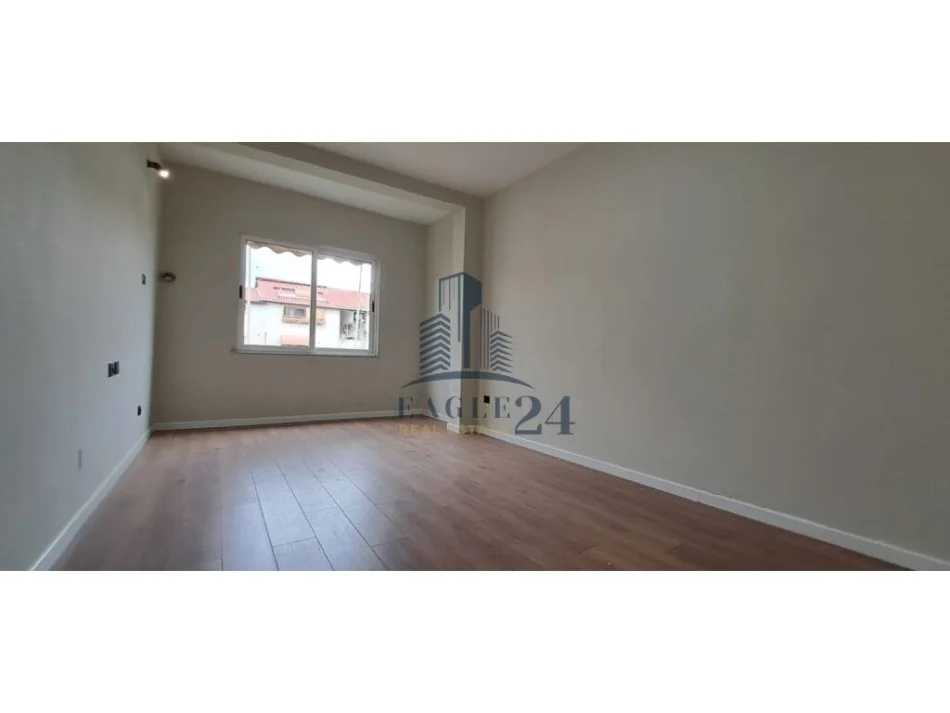 Tirane, shitet apartament 2+1 Kati 5, 72 m² 140.000 € (Myslym Shyri (rruga Muhamet Gjollesha))