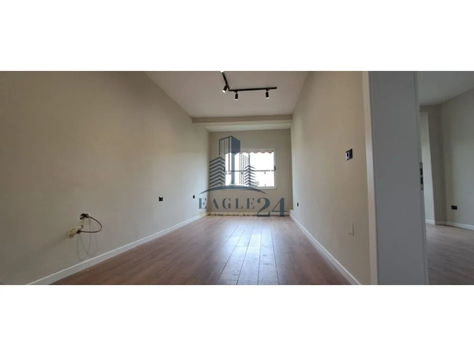 Tirane, shitet apartament 2+1 Kati 5, 72 m² 140.000 € (Myslym Shyri (rruga Muhamet Gjollesha))