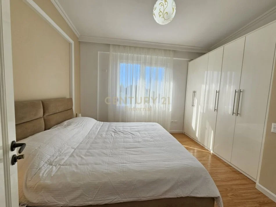 Tirane, shitet apartament 2+1 Kati 7, 84 m² 200.001 € 