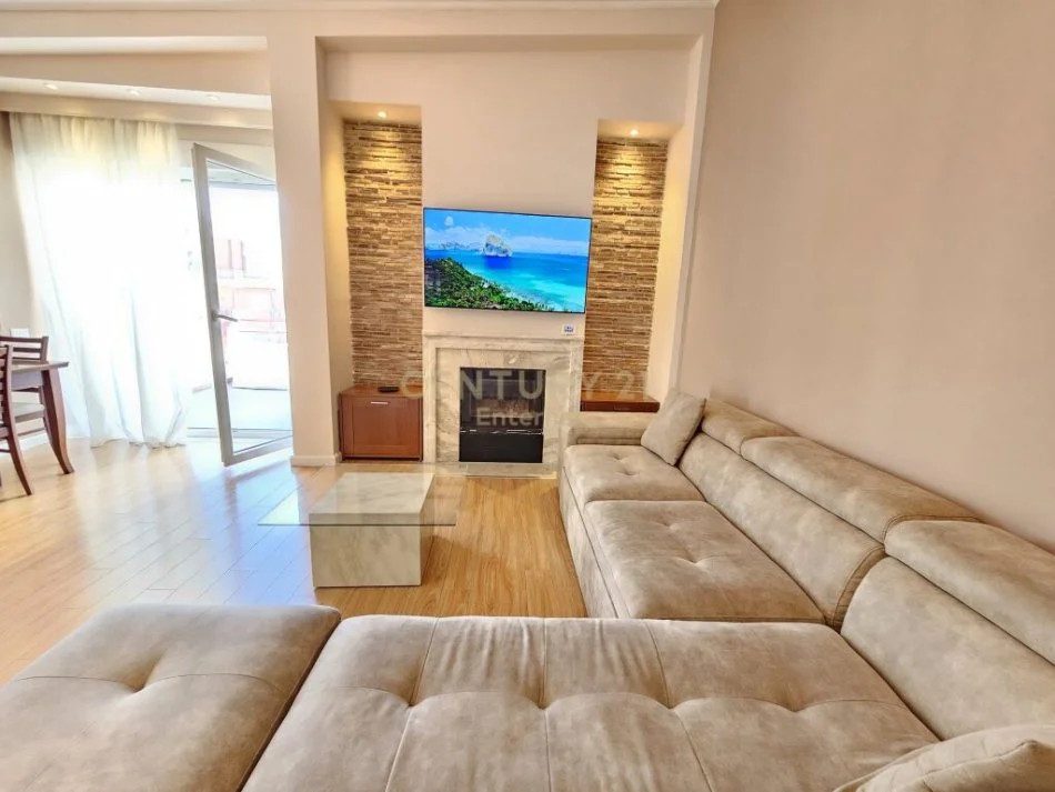 Tirane, shitet apartament 2+1 Kati 7, 84 m² 200.001 € 