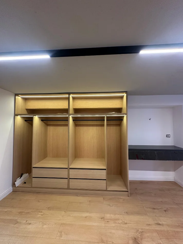 Tirane, shitet apartament duplex 1+1 , 73 m² 119.000 € 