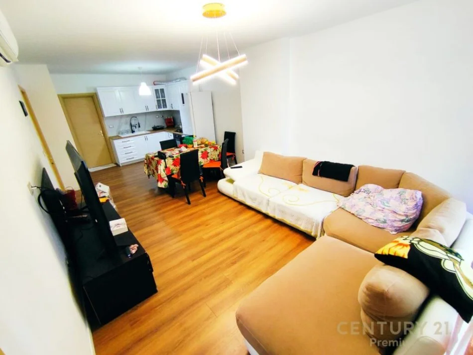 Durres, shitet apartament 2+1 Kati 3, 80 m² 100.000 € 