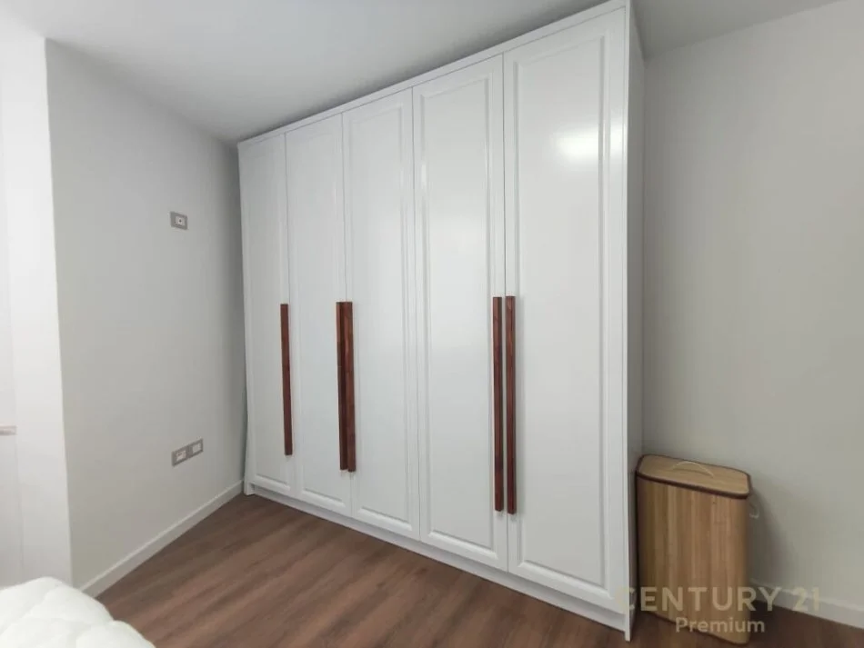 Durres, shitet apartament 2+1 Kati 3, 80 m² 100.000 € 