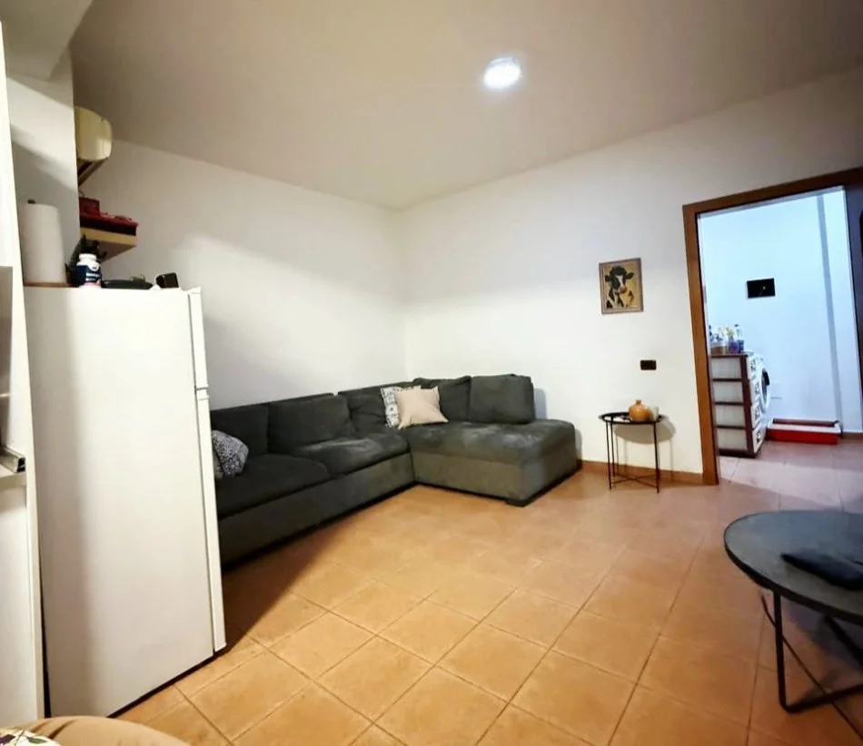 Tirane, shitet apartament 2+1 , 78 m² 152.000 € (Hotel Mondial)