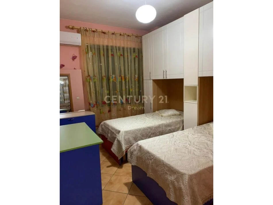 Tirane, shitet apartament 2+1+Ballkon Kati 2, 95 m² 123.000 € (Astir)