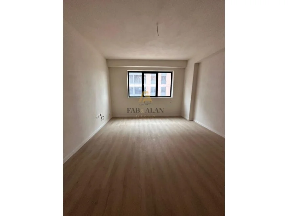 Tirane, shitet apartament 1+1 , 70 m² 94.500 € (Astir)