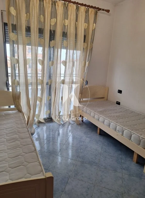 Tirane, jepet me qera apartament 2+1 Kati 2, 75 m² 450 € (Bulevardi i Ri)