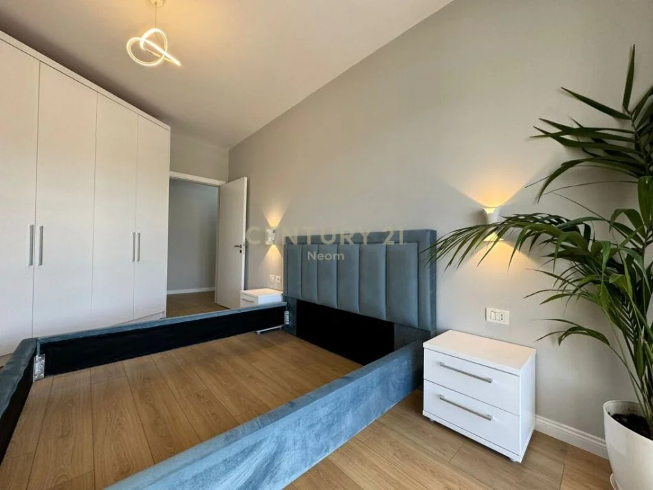 Tirane, shitet apartament 2+1 Kati 3, 89 m² 128.000 € (yzberisht)