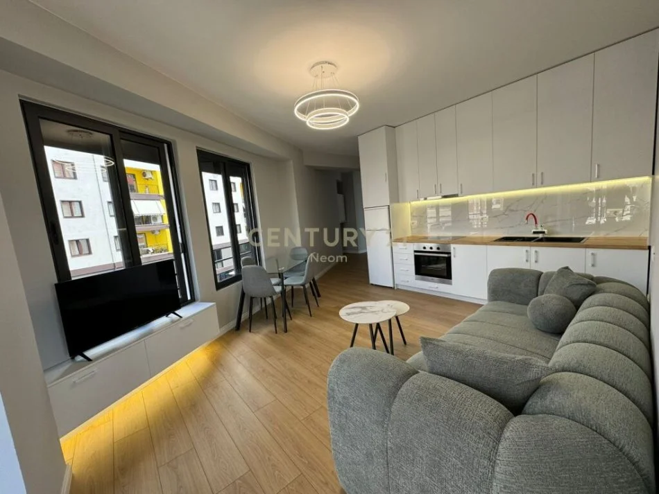 Tirane, shitet apartament 2+1 Kati 3, 89 m² 128.000 € (yzberisht)