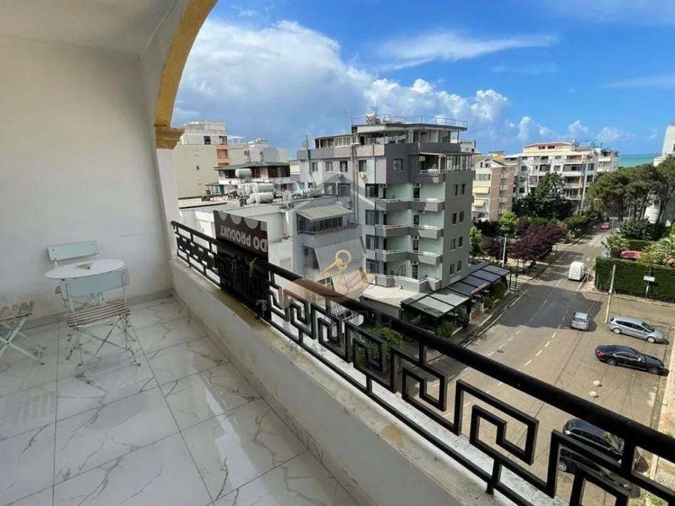 Durres, shitet apartament 3+1 Kati 5, 150 m² 170.000 € (Shkembi i Kavajes)