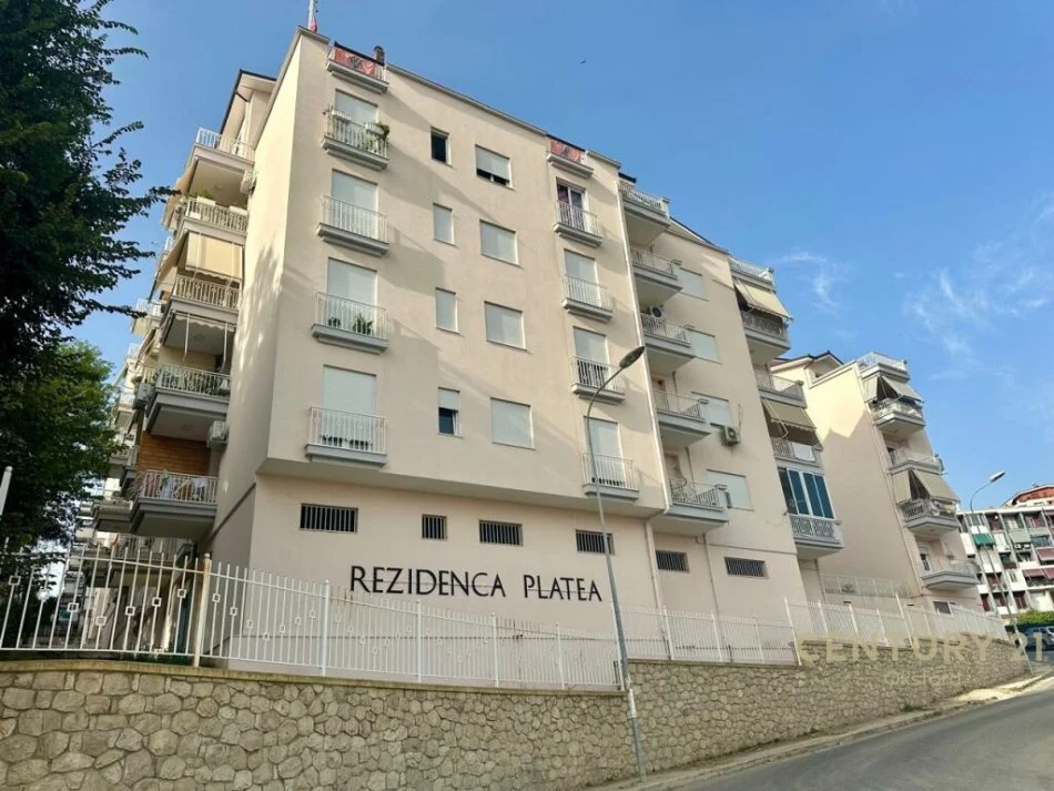 Tirane, shitet apartament 1+1 Kati 1, 71 m² 116.000 € (fresk)