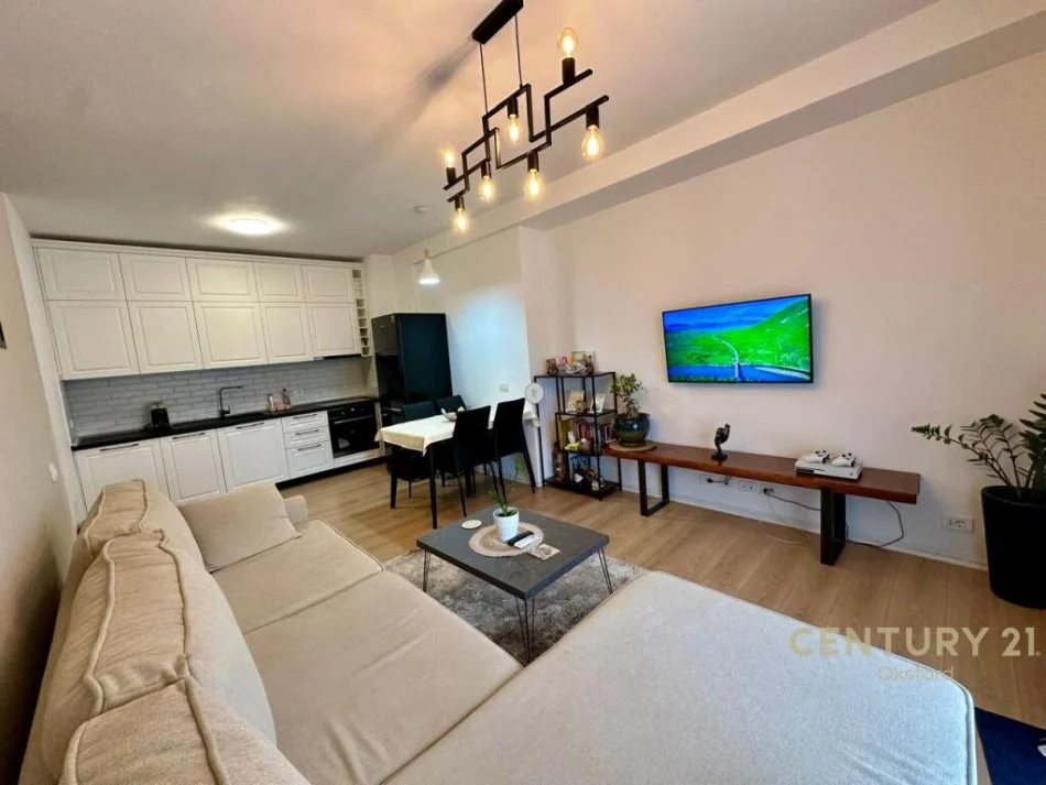 Tirane, shitet apartament 1+1+Ballkon Kati 1, 71 m² 116.000 € (Rruga Dalip Topi.)