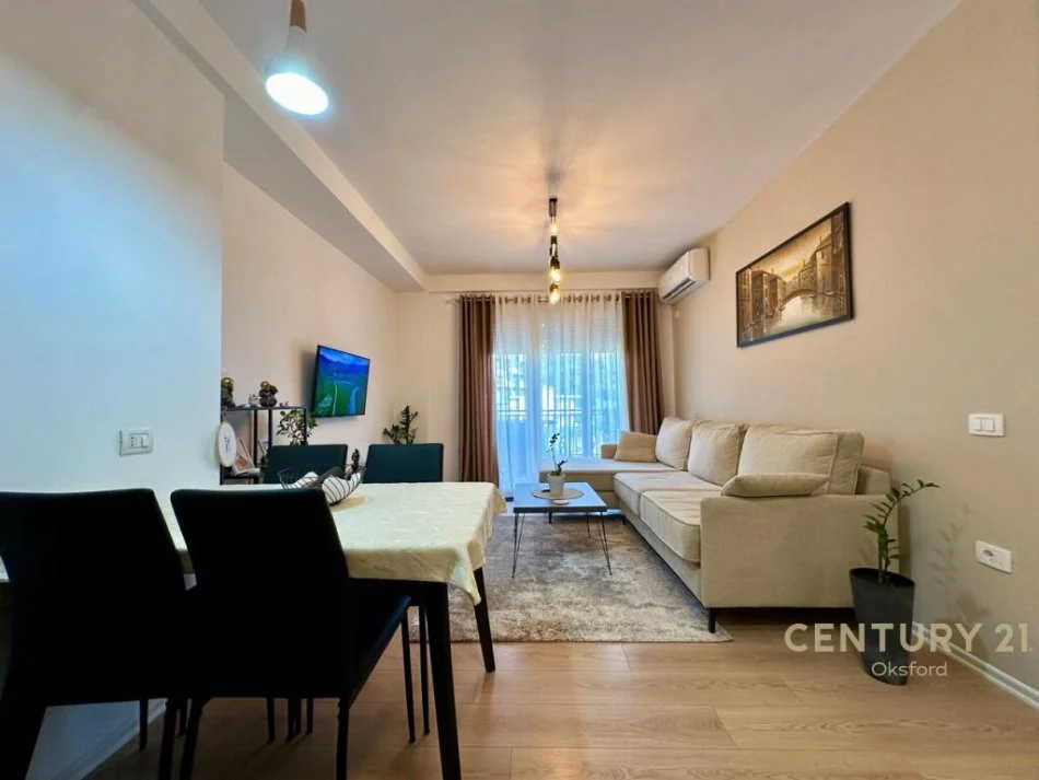 Tirane, shitet apartament 1+1 Kati 1, 71 m² 116.000 € (fresk)