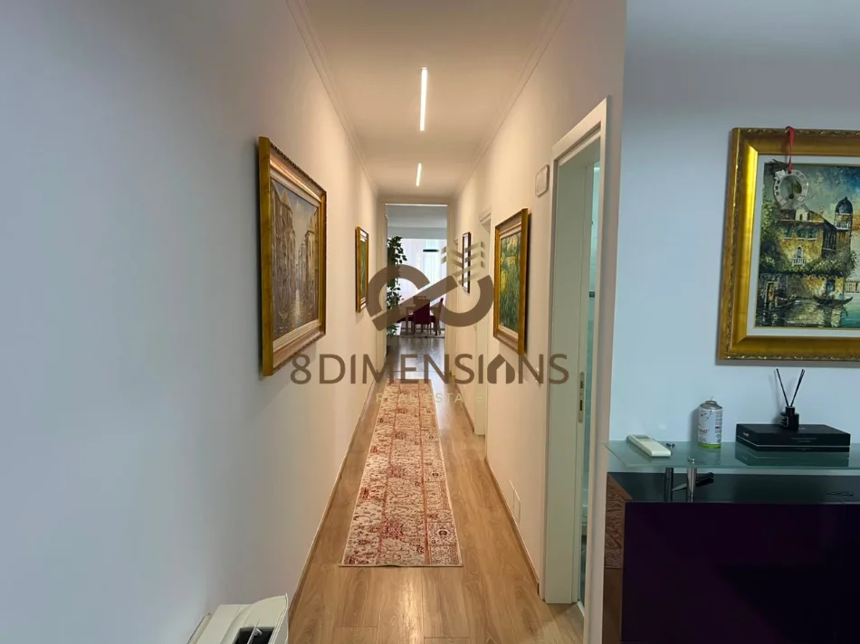 Tirane, jepet me qera 3+1+Ballkon Kati 3, 135 m² 1.000 € (Tek Pazari Ri, D8243A-20)