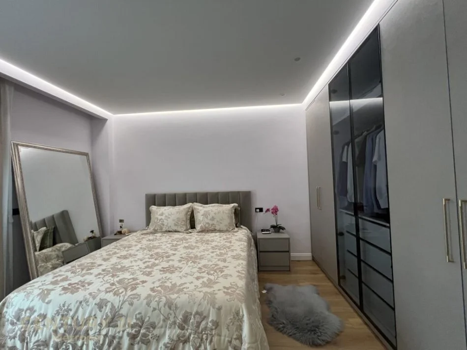 Tirane, shes apartament 3+1 Kati 3, 224 m² 515.000 € 