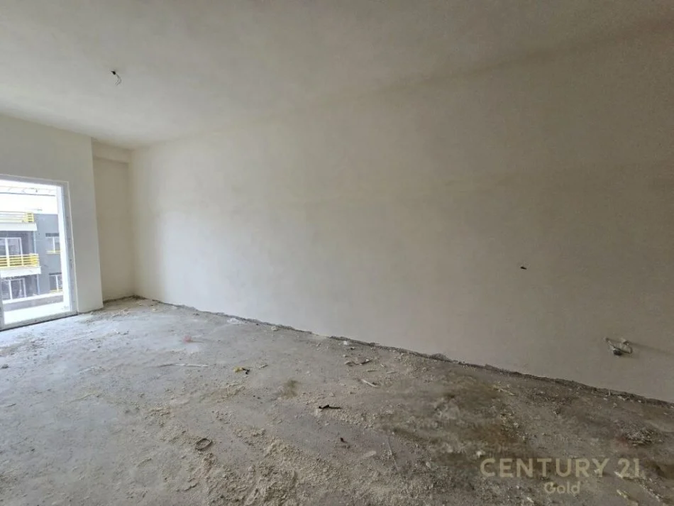 Tirane, shitet apartament 1+1+Ballkon Kati 8, 73 m² 115.000 € (dritan hoxha)