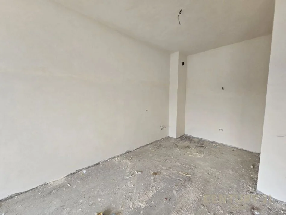 Tirane, shitet apartament 1+1+Ballkon Kati 8, 73 m² 115.000 € (dritan hoxha)