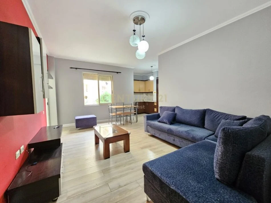 Tirane, shitet apartament 1+1 Kati 1, 64 m² (fresk)