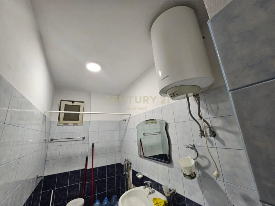 Tirane, shitet apartament 1+1 Kati 1, 64 m² (fresk)