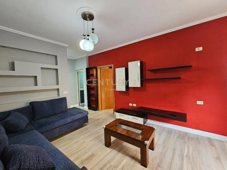 Tirane, shitet apartament 1+1 Kati 1, 64 m² (fresk)