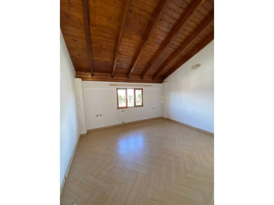 Tirane, jepet me qera apartament 3+1+Ballkon Kati 5, 103 m² 450 € (Rruga Sadik Petrela, Varri I Bamit)